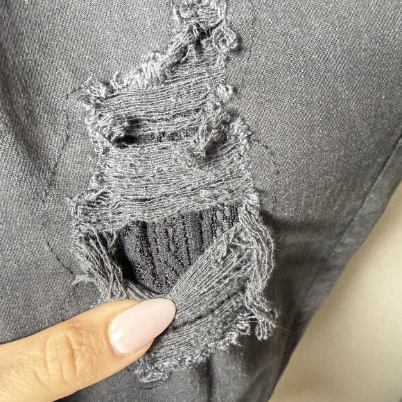 American Eagle High-Rise Jegging Jeans Black Stretch Distressed Lace Detail 16R - Picture 4 of 14